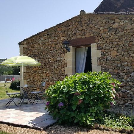 Chambres D'Hotes La Joubertie Salon ภายนอก รูปภาพ